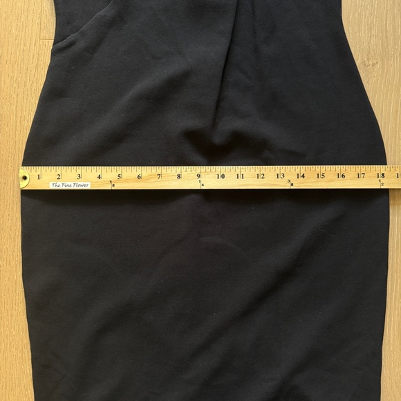 Emporio Armani Elegant Black midi Sleeve Dress Audrey Hepburn - Picture 14 of 16